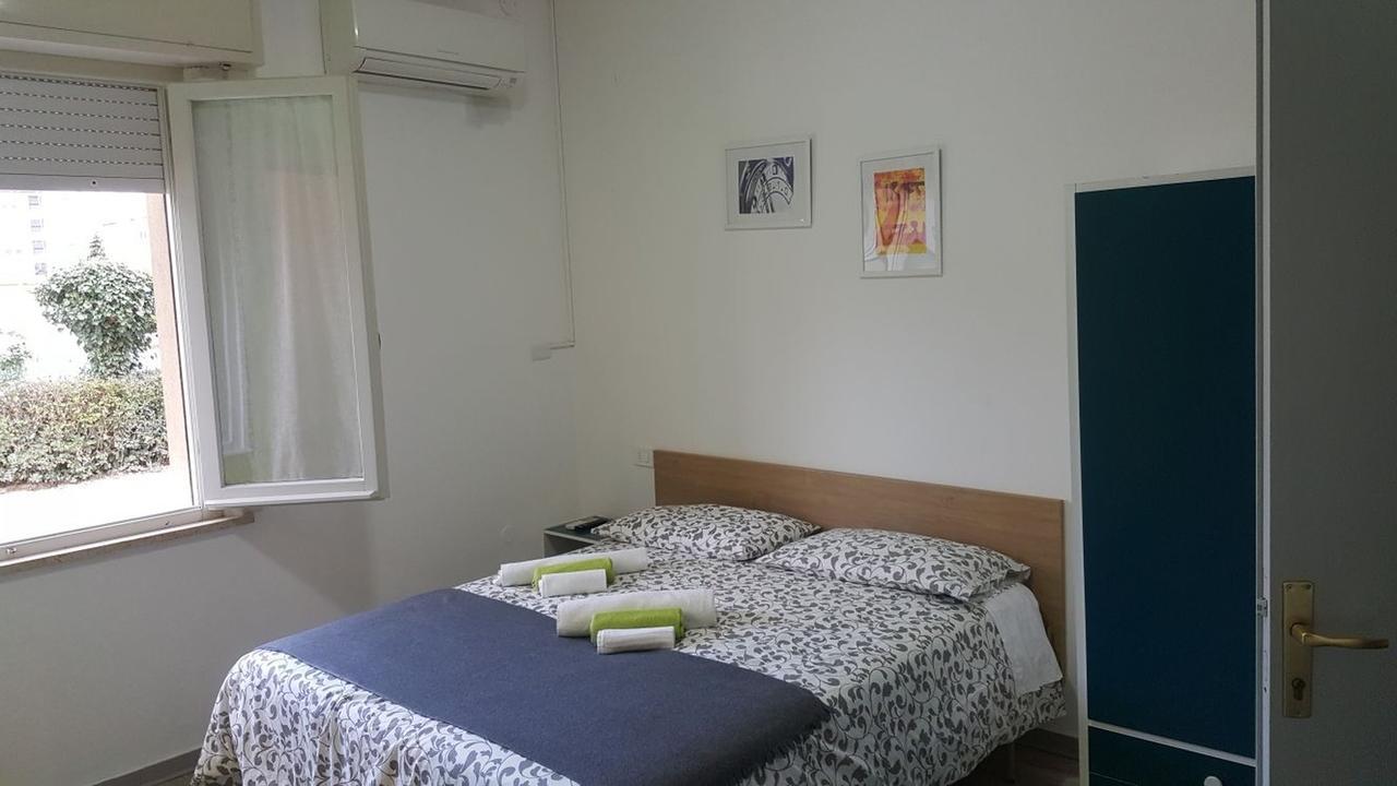 Hotel Villa Cesira Bellaria-Igea Marina Bagian luar foto